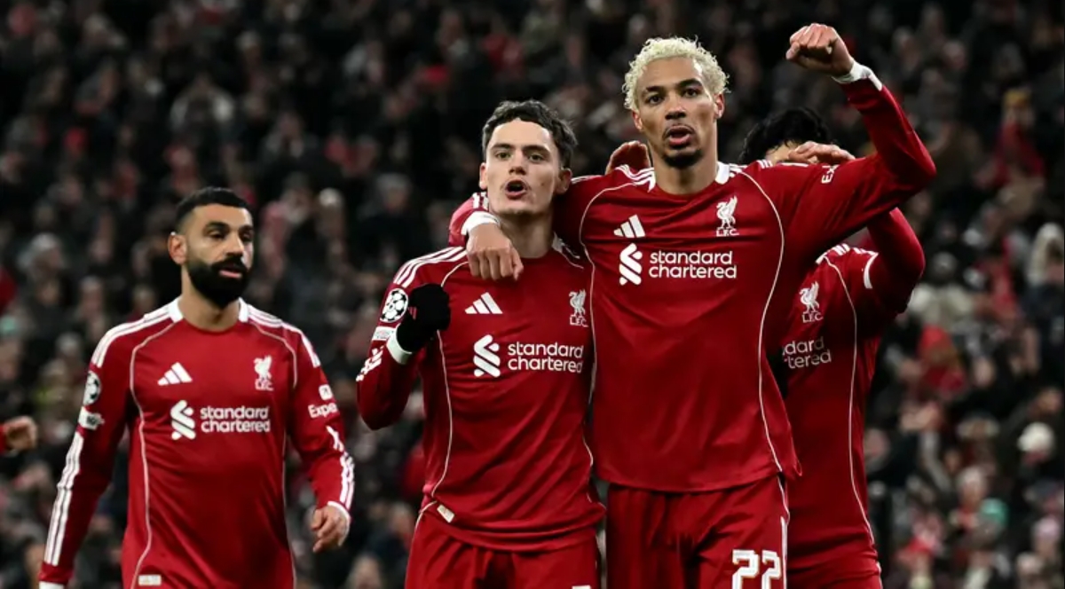 Strategi Sepak Bola Modern dan Perkembangan Performa Pemain di Era Digital