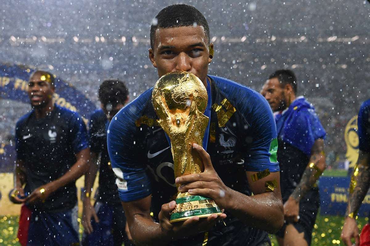 Profil Kylian Mbappé: Perjalanan Sang Bintang Sepak Bola Dunia