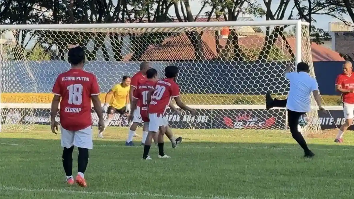 Analisis Formasi Sepak Bola Modern 2026: Evolusi Sistem 4-3-3, 3-5-2, dan Taktik Hybrid yang Mendominasi Dunia